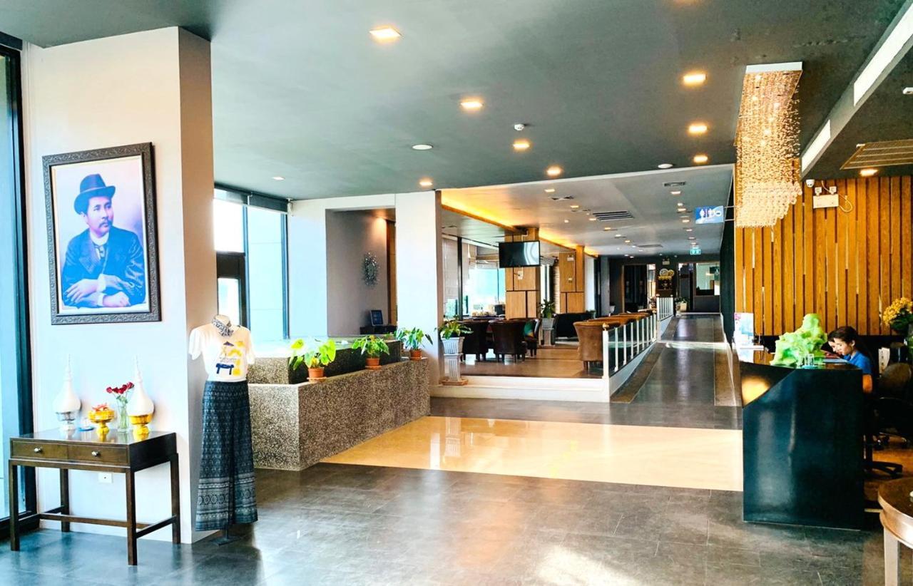 Mantra Varee Hotel Khon Kaen Luaran gambar